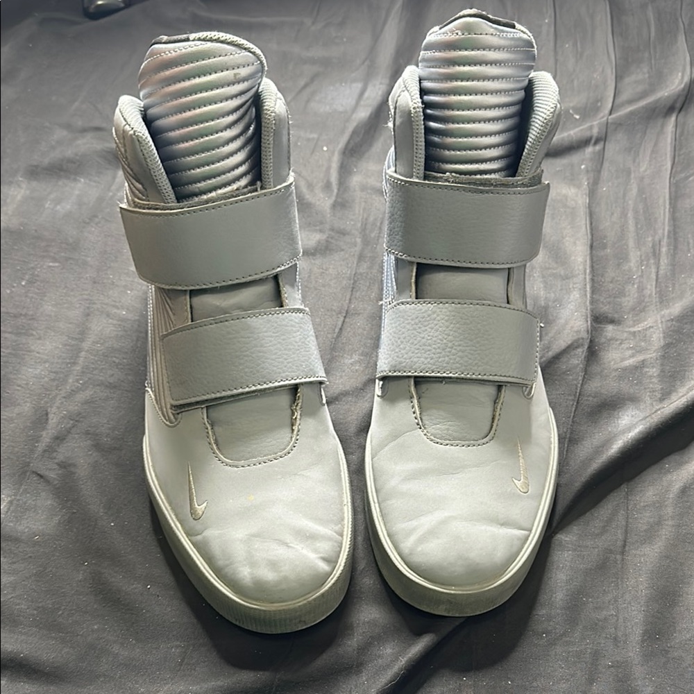 Men's High-Top Sneakers - Light Gray